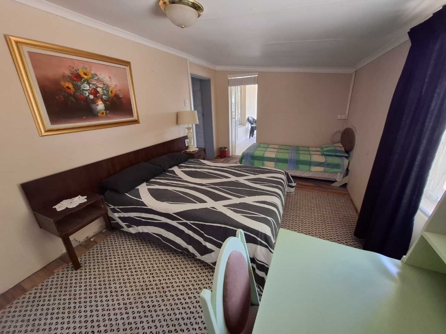 4 Bedroom Property for Sale in Karos Northern Cape